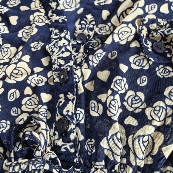 Siren Lily Blue Floral Maternity Shirt, Size XLarge - Picture 3 of 5